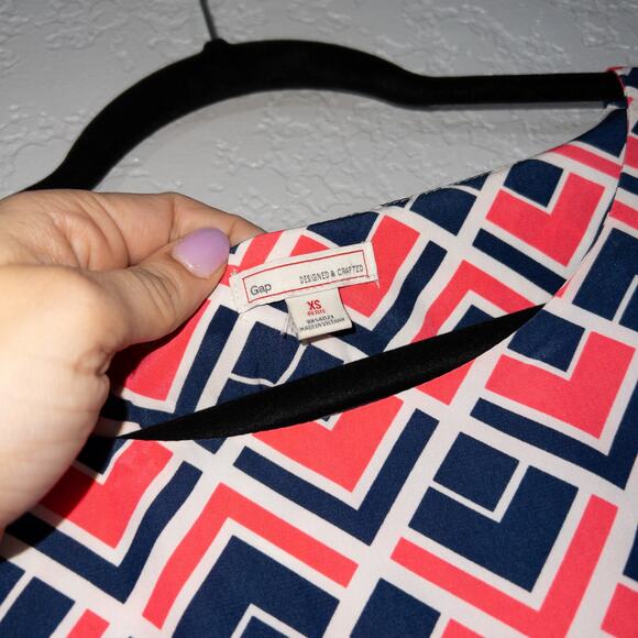 Gap Pink & Blue Geometric Mini Shift‎ Dress Size XS - Picture 5 of 8